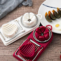 Miniatyrbild 4 av 8: Egg ter Egg Slicer Sectioner ter Form Flower-Shape Lunch Mea Red