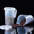Miniatyrbild 3 av 8: Måttkanna i plast Tjockt handtag Cover Kitchen Co A1-250ML