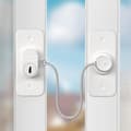 Window Restrictor, Cable Lock, Key-Operated Child-Safe Window Lock with 18 cm Steel Cable, Self-Adhesive or Screw Mounting, 2-pack White, 7.5x3.2cm