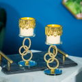 Miniatyrbilde 2 av 5: 2-delt krystall og gull jern lysestaker, med 3-ring Studde