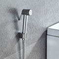 Miniatyrbilde 1 av 5: Sett med 1 WC hånddusj med holder og slange, dusjhode, krom