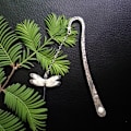 Miniatyrbillede 4 af 5: Lysende dag måne stjerne guldsmed bogmærke - Retro Luminescent Me