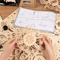 Miniatyrbild 4 av 5: Uggla Klocka 3D Trämodell Kit För Vuxna Träpussel för Vuxna