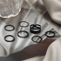 Miniatyrbillede 5 af 5: Sæt med sorte kno-ringe til kvinder - Piger slangekæde stablet ring V