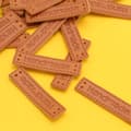 Miniatyrbilde 3 av 5: Brun - 100 stk Håndlagde Lærlapper Rektangulær PU Preging Tag