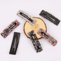 Miniatyrbilde 4 av 7: Rektangulære glitrende AB-krystallhårklips, fasjonable store hårspenner