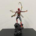 Miniatyrbilde 3 av 5: Avengers Heroes Without a Return Steel Spider-Man Statue Ani
