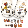 Miniatyrbillede 2 af 5: 20 stk. 3D Clog Sandaler Smykker (Leopard Print), Sko Charms, Søde Sko Smykker til Clogs Sko Sandal Armbånd DIY