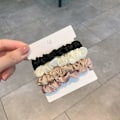 Pikkukuva 3 / 5: 4 kpl (moniväriset ja kultaiset) silkkihiuslenkit, hiusnauhat, naiset tytöt Bobbles Scrunchies hiusnauhat siteet köydet Scrunchie hiuslisävarusteet naisille tai tytöille