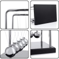 Pikkukuva 4 / 5: Newtonin heiluri Newtonin heiluri Newtonin keinu Cradle Balance Bal