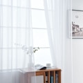 Miniatyrbillede 3 af 5: Basic stanglomme voile gardinpaneler i hvidt 1 stk