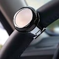 Pikkukuva 4 / 5: Universaali auto- ja kuorma-auton ohjauspyörän apukahva tehostin pyörittää nuppia