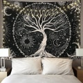 Pikkukuva 2 / 4: Elämänpuun seinävaate Kuu ja Aurinko (150x130cm) Musta Psykedeelinen