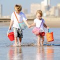 Miniatyrbild 2 av 5: Strandleksakspåse Leksaksförvaring Återanvändbar Strandväska Sandtät Hopvikbar Handhållen Strandväska Fällbar Nätväska Mesh Strandväska för