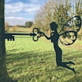 Miniatyrbild 2 av 2: Metallisk Halvmåne-Fée Style 2