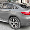 Miniatyrbild 2 av 5: Bil Bakre Triangulära Fönsterjalusier Persienner Skydd Trim för GLC Coupe C253 2016-2022 Kolfiberfärg
