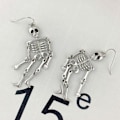 Miniatyrbillede 3 af 5: Hængende dødningehoved øreringe - Halloween - Kvinders ledopdelt skelet