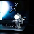 Miniatyrbilde 5 av 5: Kreativ astronaut USB-skrivebordslampe nattlys mote lesing fiksérbar babylampe