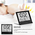Miniatyrbild 4 av 5: Digital reseväckarklocka - Vikbar kalendertemperaturtimer LCD-klocka med snoozefunktion - Stor sifferdisplay, batteridriven skrivbordsklocka