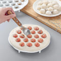 Miniatyrbillede 5 af 5: Dumplings Form Pelmeni Maker Plast 19 Huller Russisk Ukraine Bagværk A - Perfekt