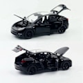 Miniatyrbilde 3 av 4: 1/32 Tesla Model Y SUV Lekebil Diecast Legering Metall Miniatyr Lyd & Lys Trekk Tilbake 1:32 Samling Gave til Gutter Tesla Model Y
