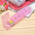 Miniatyrbilde 3 av 5: 7-dagers pilleboks-tablettdispenser TRANSPARENT