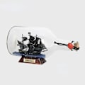 Pikkukuva 1 / 3: Pieni musta helmi (12cm) Black Pearl Pirates Of The Caribbean Pulloalus Glasi Driftpullo Toivepullo Luova käsityölahja Pieni koriste