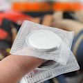 Miniatyrbilde 2 av 3: 20 STK Usynlige Knapper Magnetiske Trykknapper Festemidler Trykknapper 2 Deler Metall Trykknapper Runde DIY Håndverkstilbehør (Diameter: 13mm)