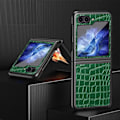 Miniatyrbild 2 av 5: Galaxy Z Flip 6 Skal Krokodilstextur Läder Grön