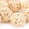 Pikkukuva 4 / 8: Sepak Takraw -lelu, luonnollinen väri, rottinki, turvallinen ja vaaraton papukaija, pieneläinten pureskelulelu papukaijalle, 3 cm