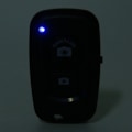 Miniatyrbilde 3 av 3: Plastisk Mini Bluetooth Selfie Trådløs Fotografering Skyting Lukker Fjernkontroll Universal for Android/IOS
