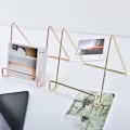 Miniatyrbild 1 av 8: Metallplatta Stativ Plätering Process Rostskydd Järnplatta Hållare Bildskärm Stativ för Surfplattor CD-skivor Böcker Guld