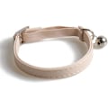 Miniatyrbild 1 av 5: Katthalsband för kattflickor och kattpojkar, valpar, mjukt sammetsmaterial med säkerhetselastiskt band för justerbart katthalsband (Beige)
