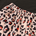 Miniatyrbild 1 av 2: 3-delat Leopardmönstrat Pyjamasset Polyester Andningsbart Panel Kortärmad Rund Hals Dam Pyjamasset Vit L