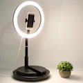 Miniatyrbild 1 av 8: 3500-6000K Justerbar USB Fyllnadsljusstativ Vikbart Fäste för Livestreaming Vlog Svart
