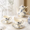 Miniatyrbild 5 av 5: Blå Blommig Tekopp & Fat Set, Inspirerad av Blue Sorentino, Benporslinskvalitet, 200ml, Blyfri Kadmiumfri Porslin, Diskmaskinsäker, Bröllop