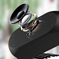 Pikkukuva 5 / 5: Langaton Bluetooth-kaiutin RGB-valaistus Vahva basso Lämpötilanäyttö Äänitiedote FM-radio Peili Herätyskello