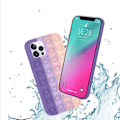 Miniatyrbild 1 av 5: Bubble Sensorisk Fidget Leksak Mobilskal, 3D Mjuk Silikon Regnbågsfärg Simple Dimple Stress Relief Mobilskal för iPhone 11 till 12 Pro Max (Blandad Färg) for iPhone XR