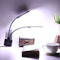 Miniatyrbillede 4 af 5: Dobbelt LED-lampe Justerbar Dobbelt Arm Lys til Akvarium Fisk Tan