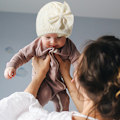 Miniatyrbild 5 av 5: Vintervarm stickad babyhatt för flickor bomullsfodrad spädbarnshatt