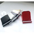 Miniatyrbild 2 av 6: Halkfri Gummikudde Ställ för Smartphones & Tablets, Portabel Design med Hållbar Aluminiumbas, 360 Graders Rotation för Optimal Visning