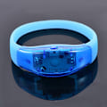 Miniatyrbillede 1 af 2: 8 farver Flash LED lys fest koncert show silikone armbånd bangle armbånd (blå)