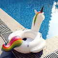 Miniatyrbild 3 av 5: Stor Uppblåsbar Enhörning Pool Float, Perfekt Storlek Pool Floats för Barn 3-6 År, Tjockare och Säkrare Material för Sommarlek