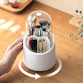 Miniatyrbilde 4 av 5: Sminkebørsteholder-arrangør med lokk, roterende støvtett sminkebørstebeholder