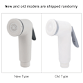 Miniatyrbillede 1 af 2: Hvid  Sort Bidet Spray Hoved Håndholdt Toilet Bidet Hoved Bil Rengøring Spray Hoved