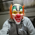 Miniatyrbild 4 av 4: Diverse Clownmask Halloween Skräck Ond Clowns Huvudöverdrag Kostymfest Film Cosplay Joker Mask Läskig Djävul Leende Clownsmask Sweet Tooth Clown