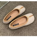 Miniatyrbild 1 av 5: Tabi Ninja Skor Kvinna Mikrofiber Läder Bekväma plattor Delad tå Tofflor Mjuk botten Loafers Rejäla shorts dammockasiner 35-40 beige grid 6.5