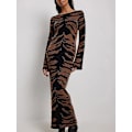 Miniatyrbild 1 av 5: Sommar Kvinna Randig Stickad Maxi Kläder Elegant O-ring Flare Långärmad Bodycon Kläder Dam Mode Streetwear Party Kläder Black 01 M