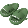 Miniatyrbild 1 av 2: Shark Haj Tofflor, Lämplig för vuxna och barn Söt Tjock Sula Hajar Halkfria Tofflor Inomhus Duschtofflor Sandaler Shark Slippers Mörkgrön 26/27 EU