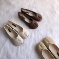 Miniatyrbild 4 av 5: Tabi Ninja Skor Kvinna Mikrofiber Läder Bekväma plattor Delad tå Tofflor Mjuk botten Loafers Rejäla shorts dammockasiner 35-40 coffee flats 6.5